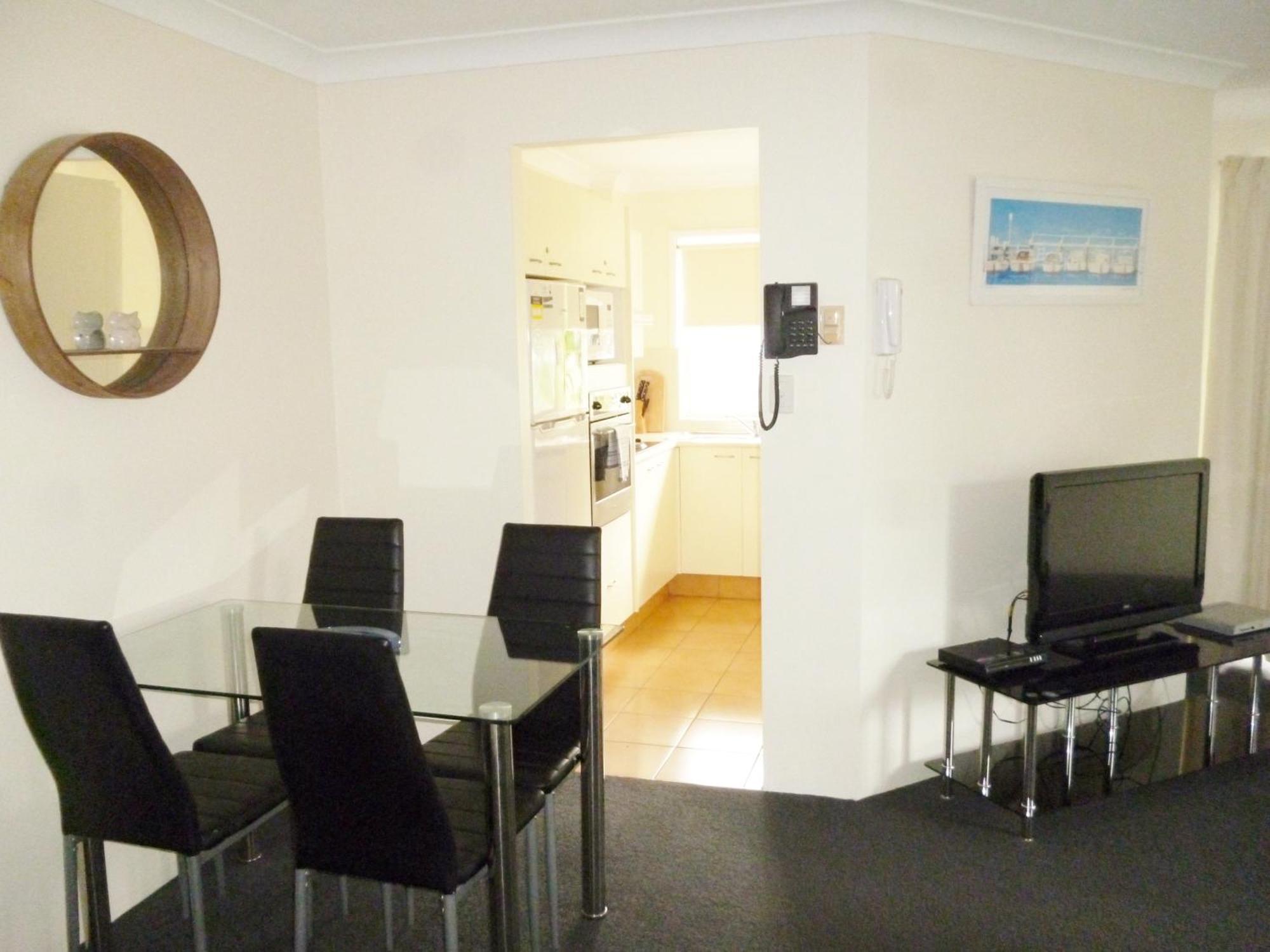 גולד קוסט Le Lavandou Holiday Apartments מראה חיצוני תמונה